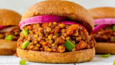 Slow cooker vegetarian sloppy joes