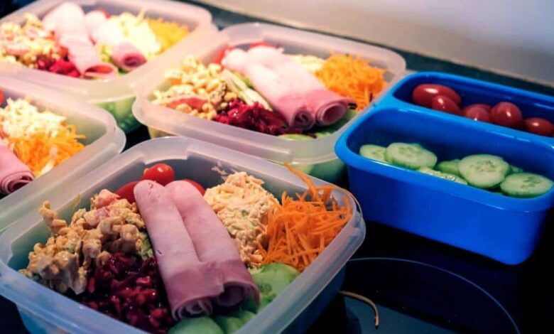 Foods that dietitians eat on road trips