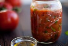 20 minute egg spicy tomato sauce