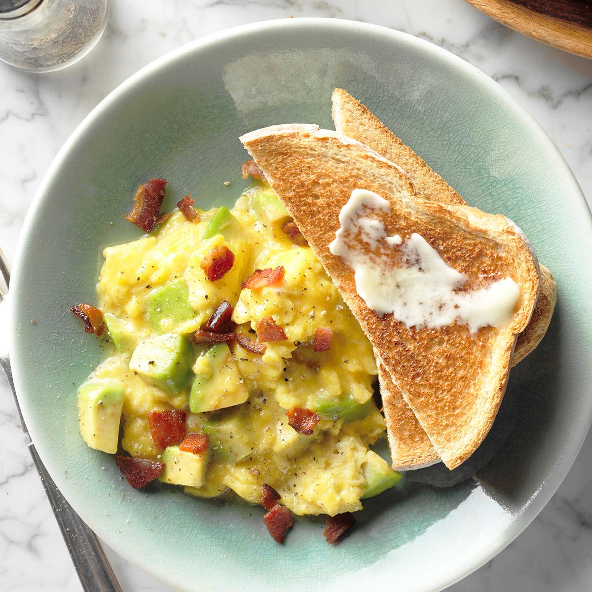 Breakfast beef avocado bowl eggs ground healthy choose board thehealthyfoodie