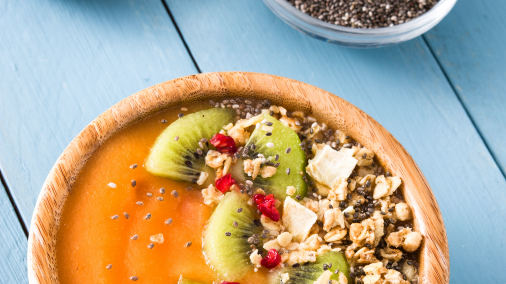 8 make ahead breakfast bowls under 400 calories