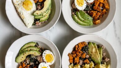 8 make ahead breakfast bowls under 400 calories