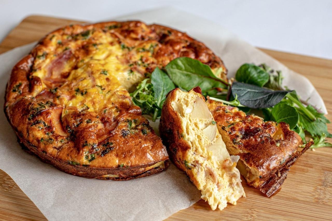Frittata with ham green peppers
