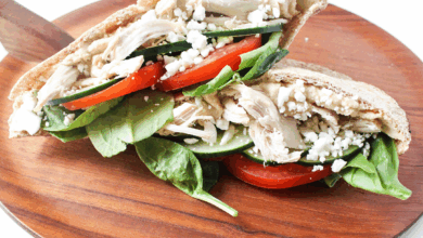 Mediterranean chicken pita