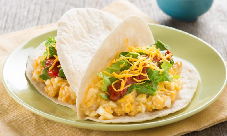 Huevos rancheros tacos