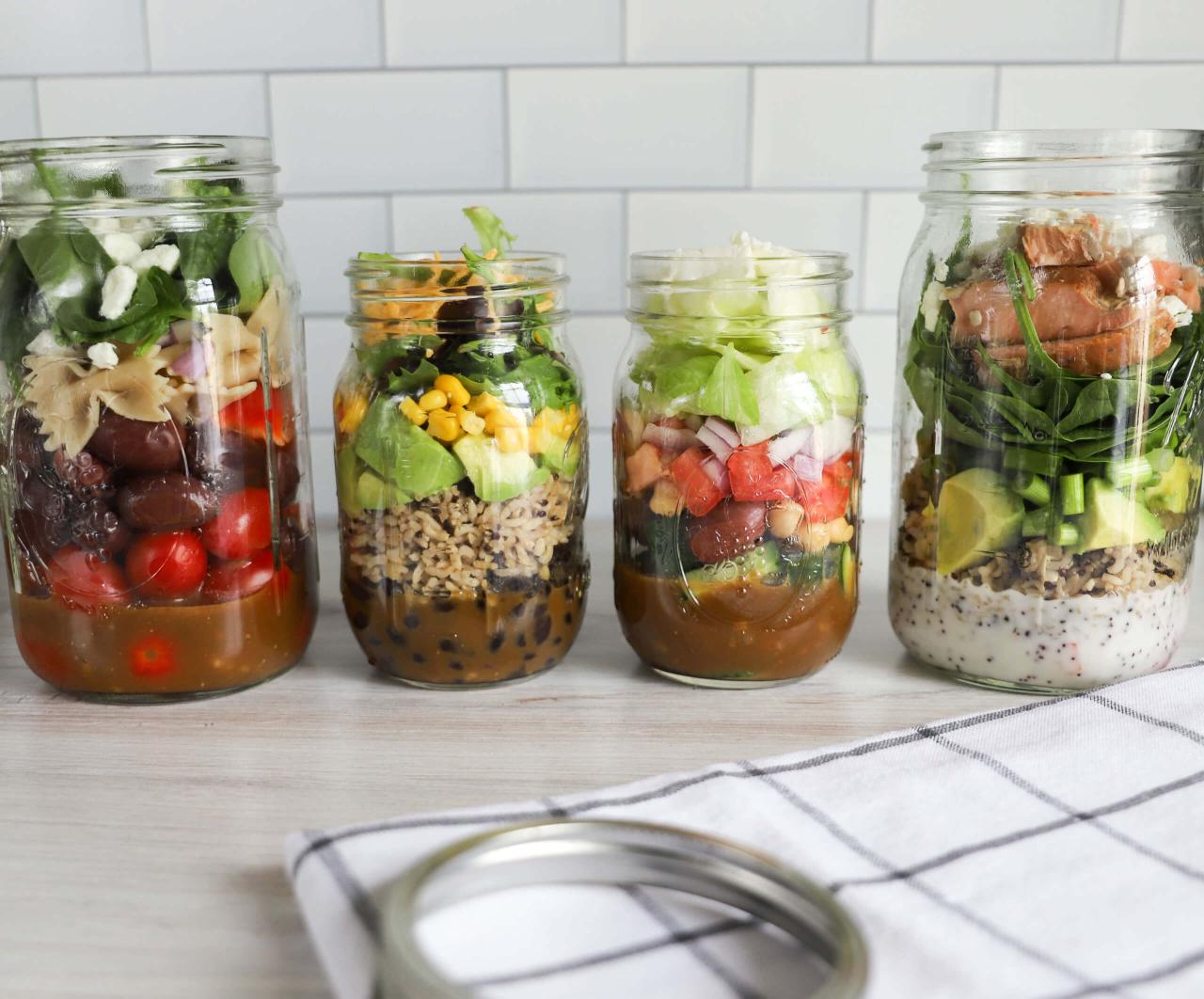 5 easy quick steps to making mason jar salads