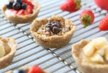 Pomegranate oatmeal snack cups
