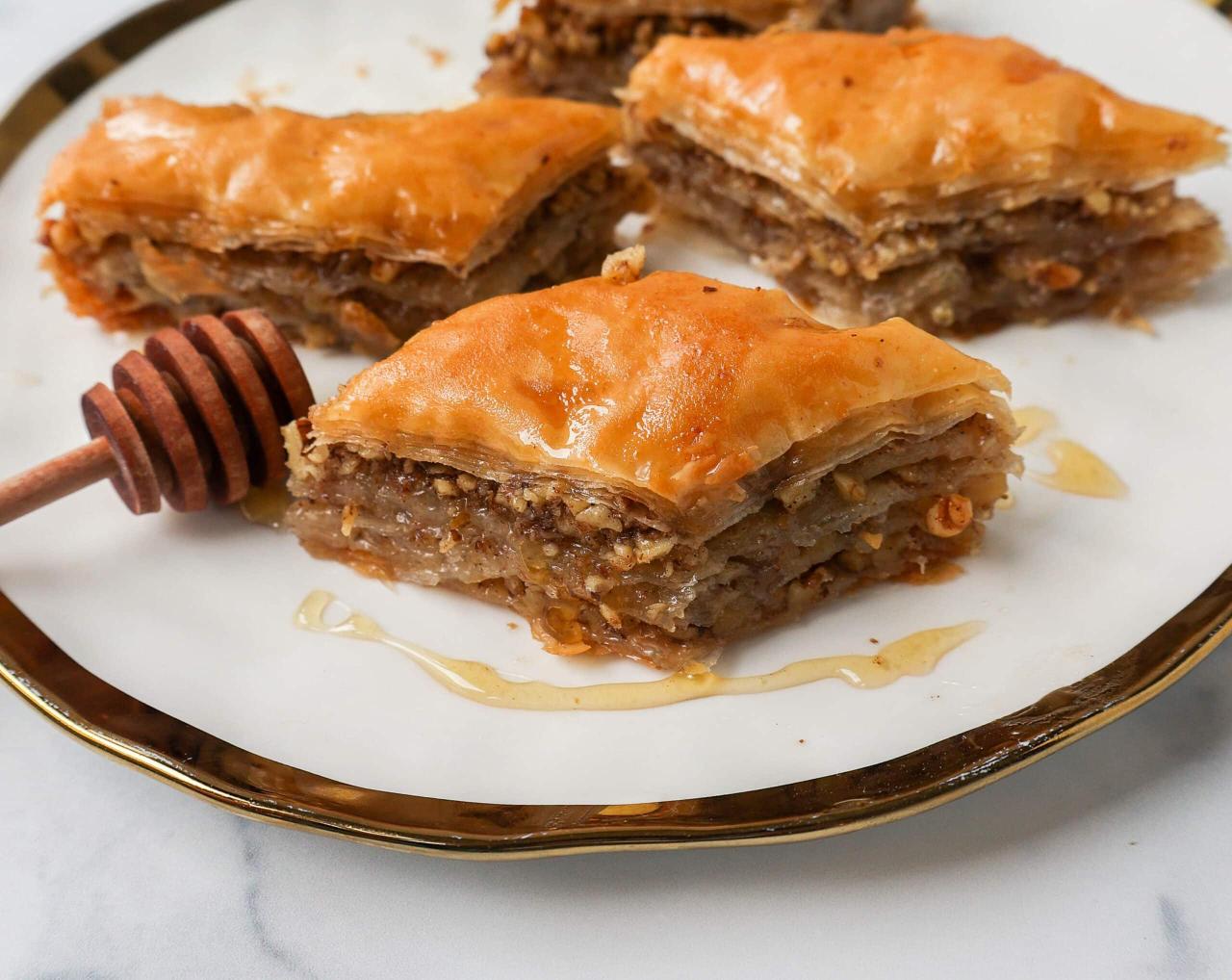 Honey sweetened baklava cookies
