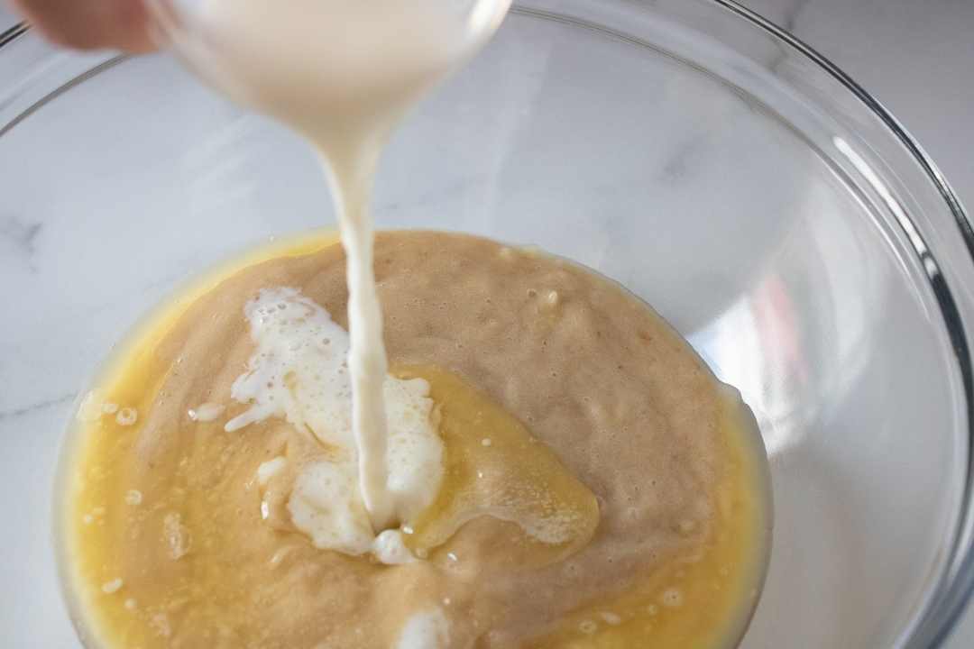 One bowl banana nut muffins