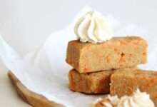 No bake carrot cake protein bars