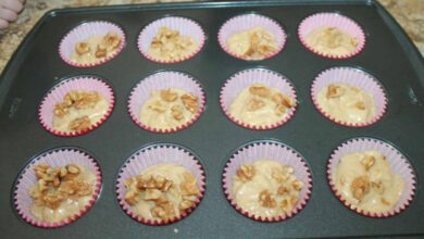 One bowl banana nut muffins