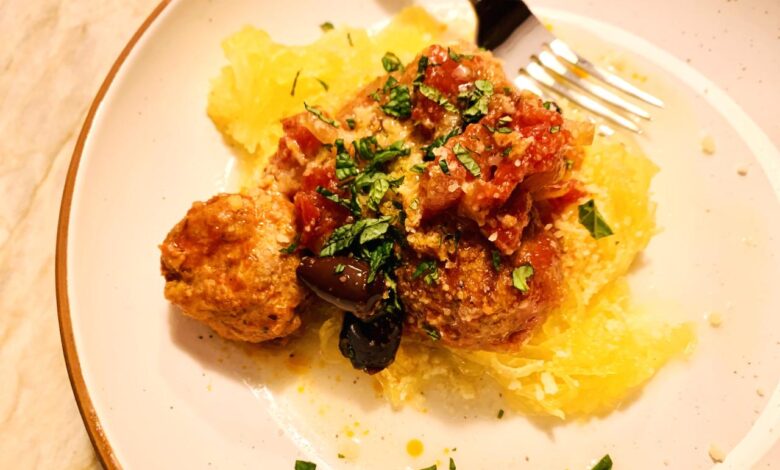 Mediterranean chicken meatballs