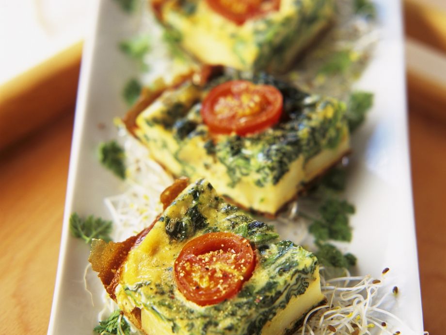 Spinach tomato frittata