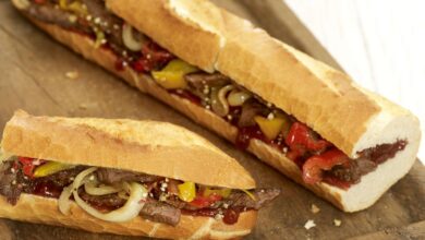 Steak baguettes with pesto mayo