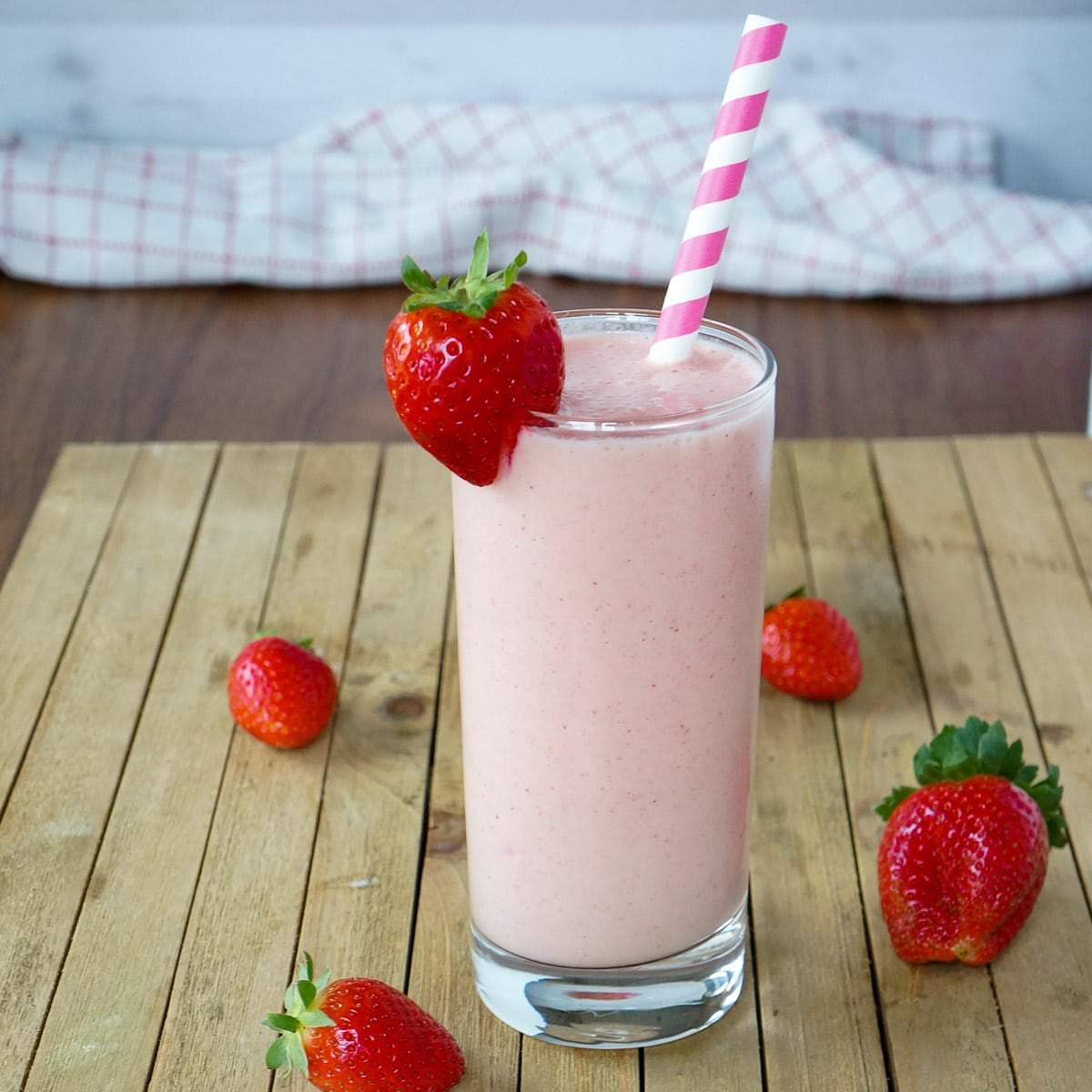 Recipe silky strawberry smoothie