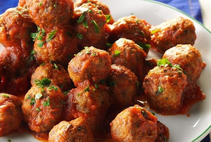 Slow cooker turkey meatballs